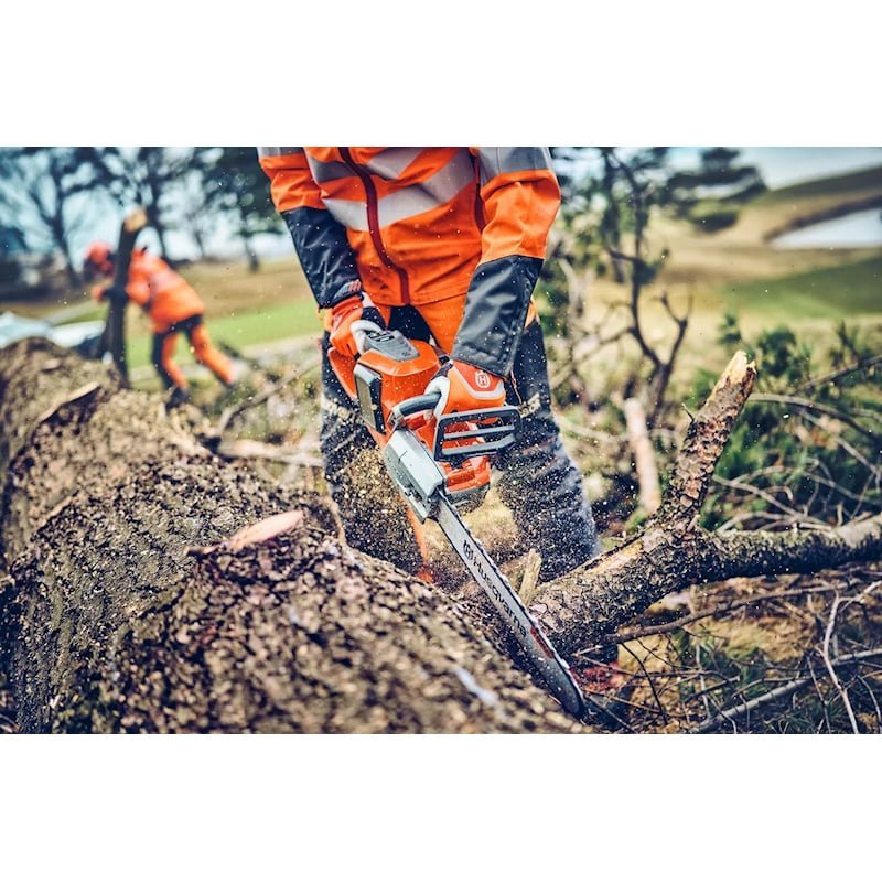 Husqvarna 542i XPG Akku-Kettensäge mit Akkubox