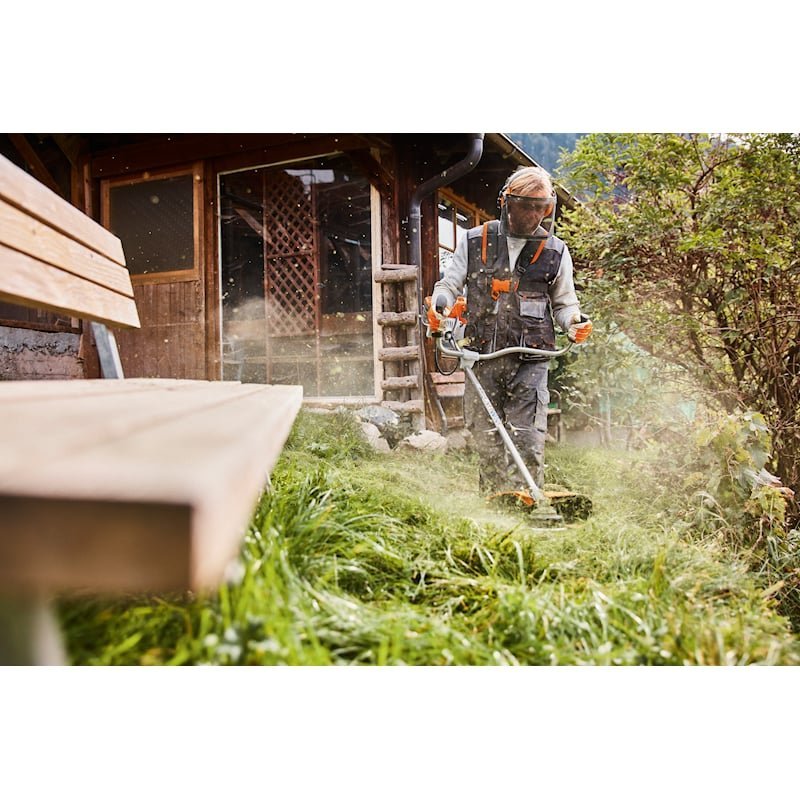 Stihl Benzin-Motorsense FS 131