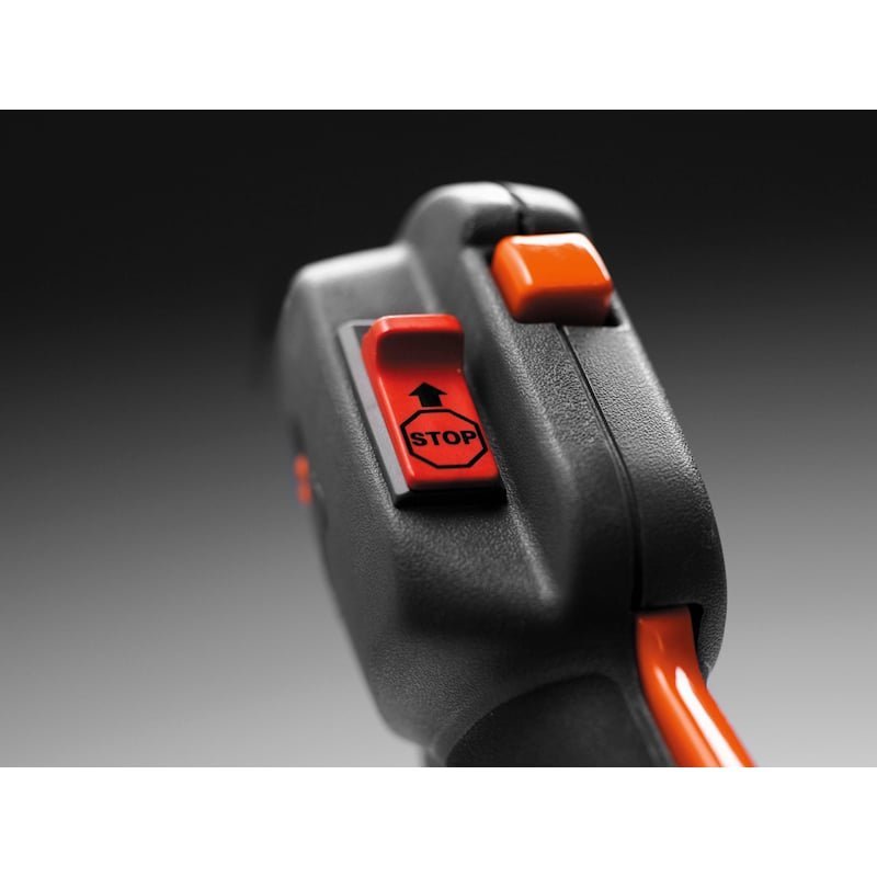 Husqvarna Freischneider 336 FR inkl. Gurt und drei Schneidaufsätzen